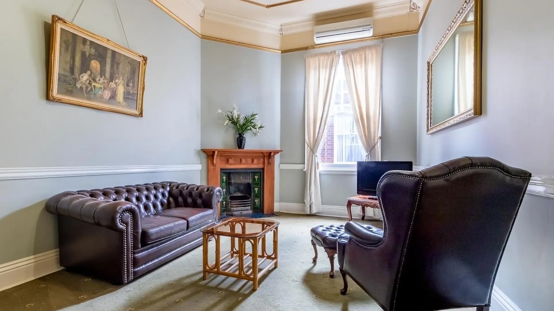 Criterion Warwick Hotel Australia
