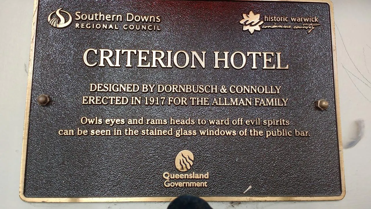 Criterion Warwick Hotel 2*,  Australia