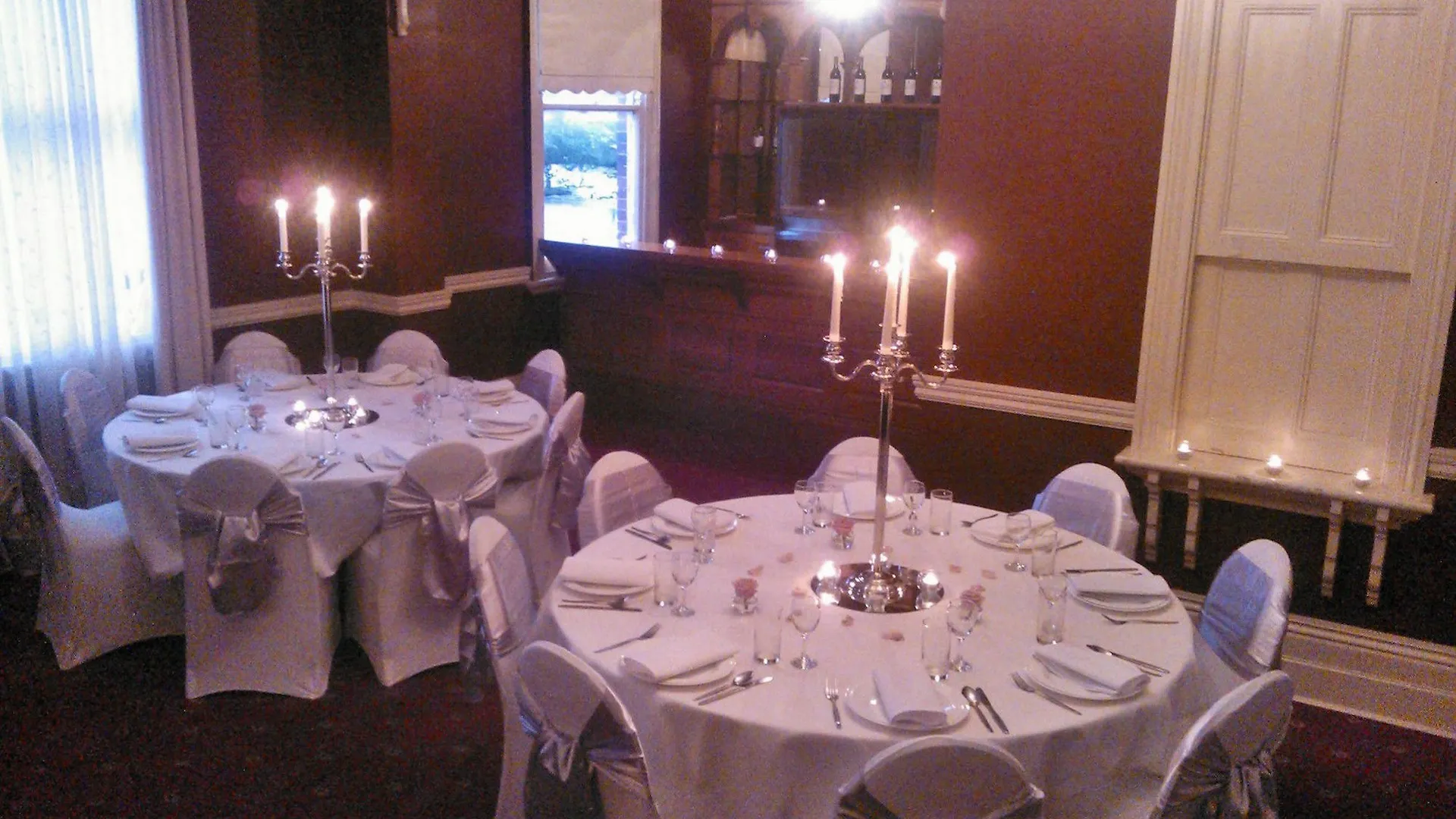 Criterion Warwick Hotel